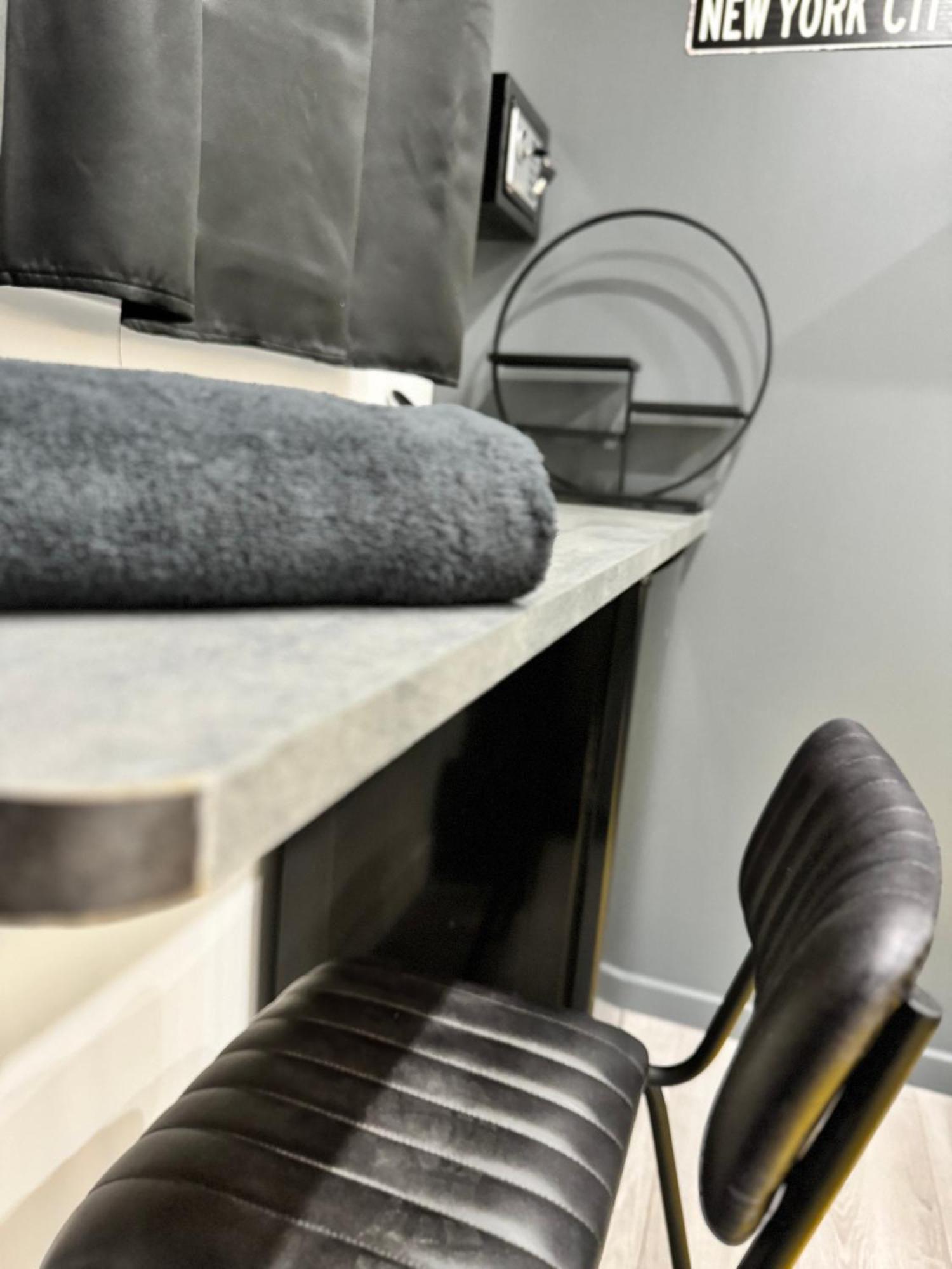 Worldroom Chambre Privee Avec Espace Commun Перпинян Екстериор снимка