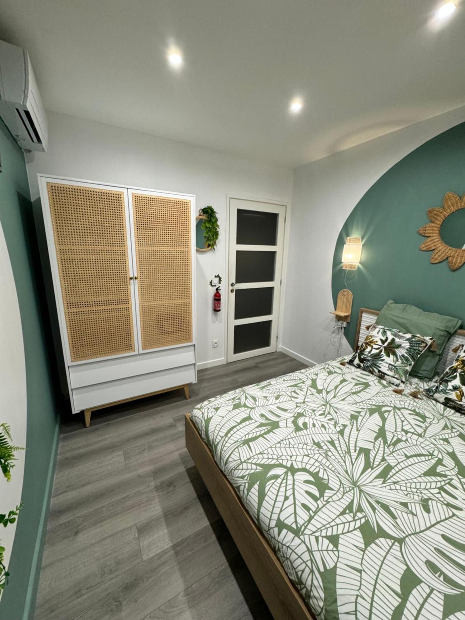 Worldroom Chambre Privee Avec Espace Commun Перпинян Екстериор снимка