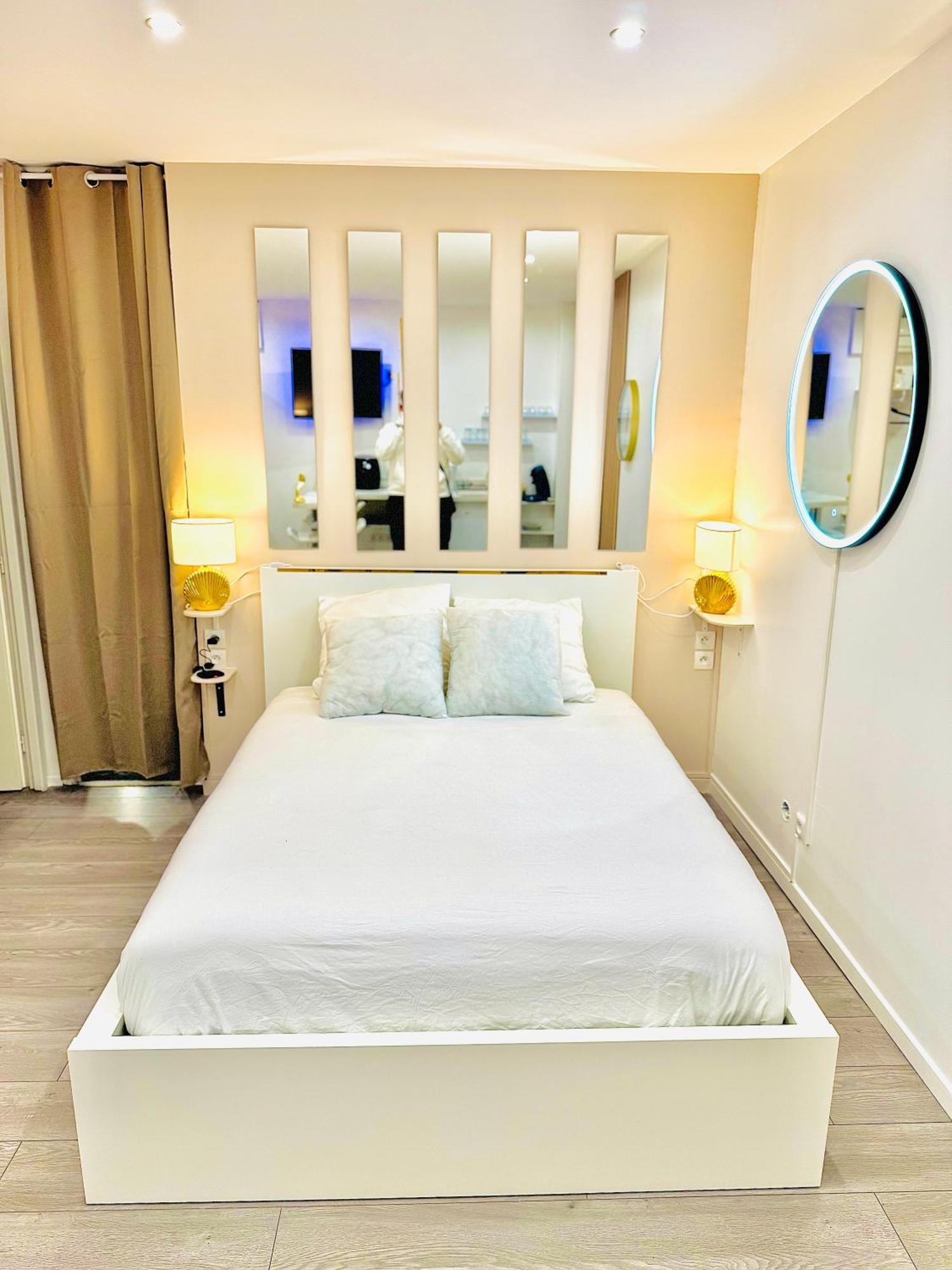 Worldroom Chambre Privee Avec Espace Commun Перпинян Екстериор снимка